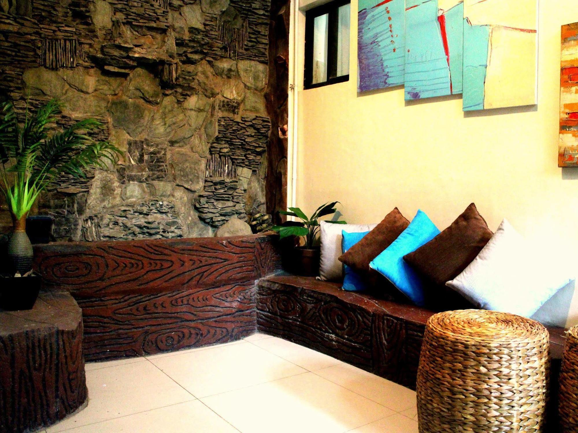 Cebu Budget Hotel - City Center Bagian luar foto