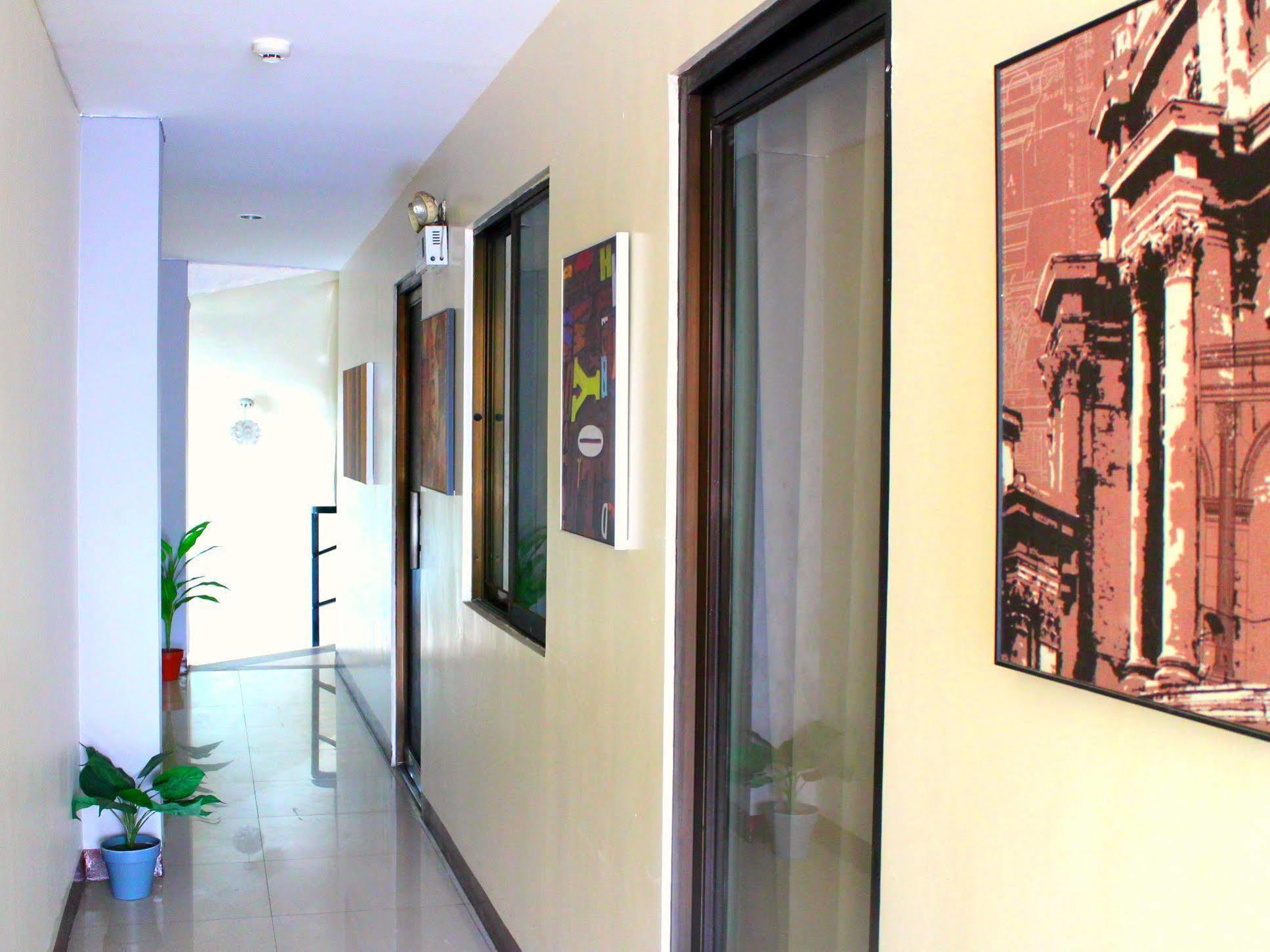 Cebu Budget Hotel - City Center Bagian luar foto